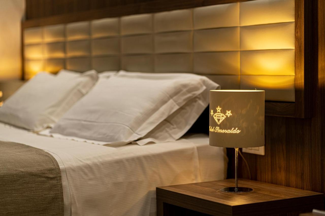 Hotel Smeraldo Qualiano Extérieur photo