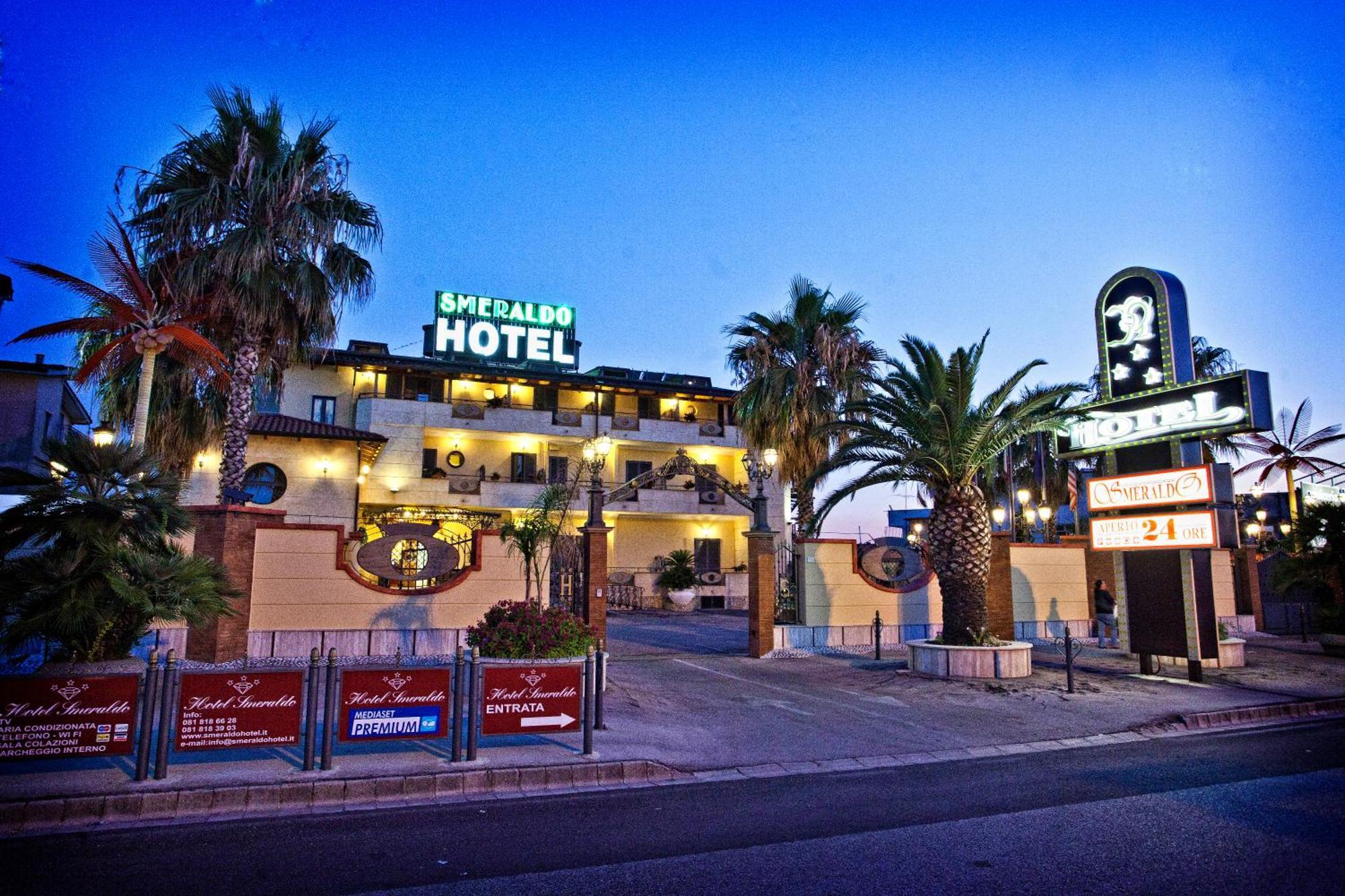 Hotel Smeraldo Qualiano Extérieur photo